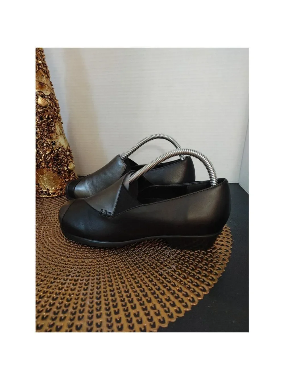 Murano American Travelers Size 7